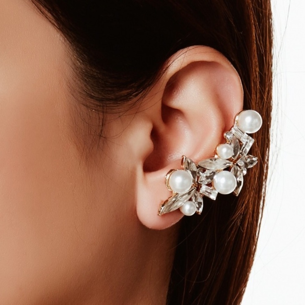 Pearl Climber | Pearl & Crystal Cuff Earring